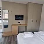 Apartamento 1 *
